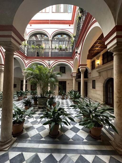 Apartamento Patio Sevillano Frente Catedral Zewnętrze zdjęcie